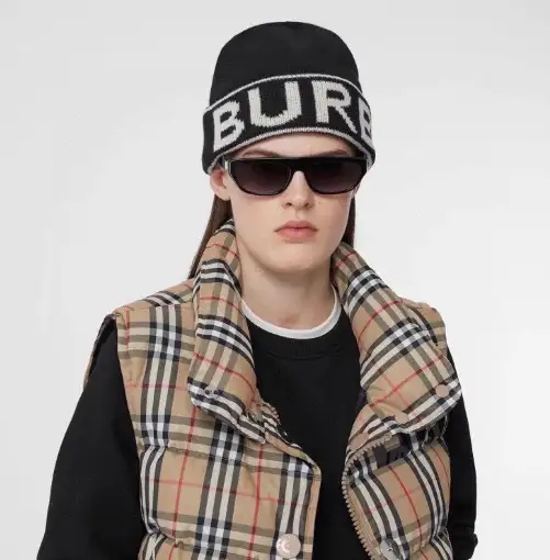 Burberry Logo Knit Beanie Hat 3